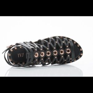 NIB Beautiful Ivy Kirzhner Gladiator Sandals